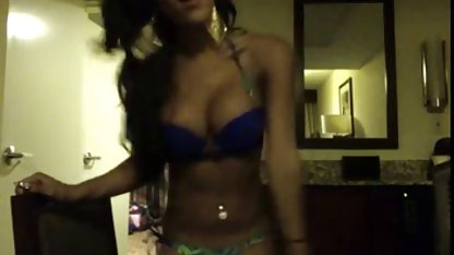 Saya bertanya kepada seorang pria yang berhubungan vidio xxx jepang selingkuh dengan dan Noemi Artis Porno